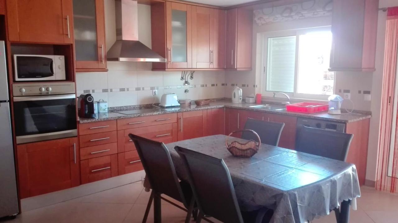 אזייתאו Spacious House In Aldeia Dos Pinheiros With Pool מראה חיצוני תמונה