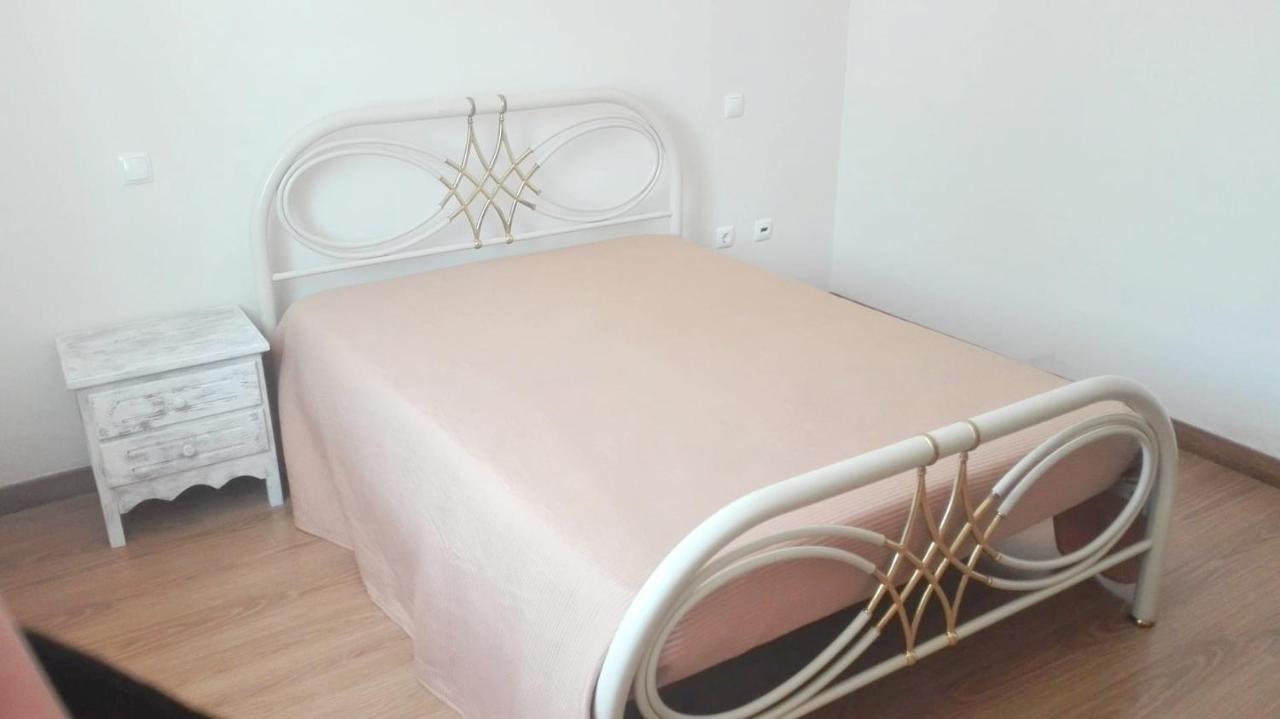 אזייתאו Spacious House In Aldeia Dos Pinheiros With Pool מראה חיצוני תמונה