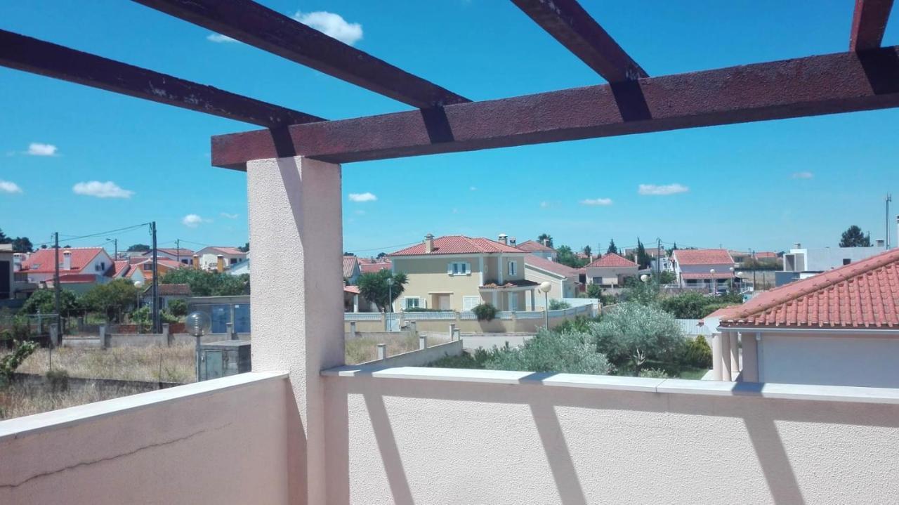 אזייתאו Spacious House In Aldeia Dos Pinheiros With Pool מראה חיצוני תמונה