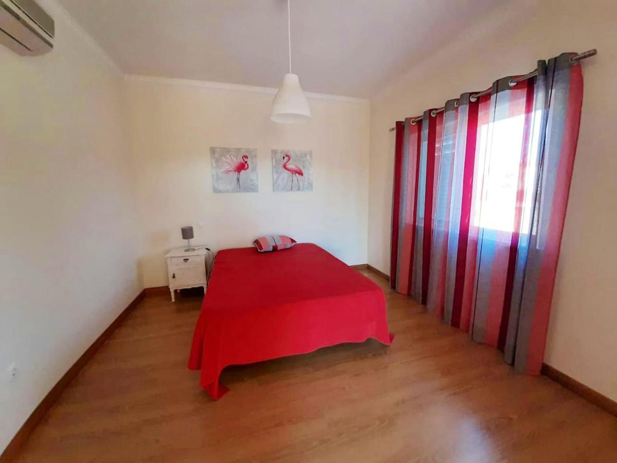 אזייתאו Spacious House In Aldeia Dos Pinheiros With Pool מראה חיצוני תמונה